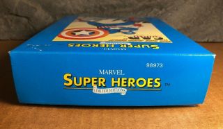 Corgi | 98973 | Marvel Captain America| Limited Edition Gift Set | 1992 8