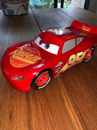 Movie Moves Lightning Mcqueen Disney Pixar Cars 3 Talking Red Racecar Toy