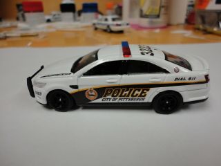 Custom 1/64 Scale Greenlight Ford Taurus Pittsburgh Pennsylvania Police Car