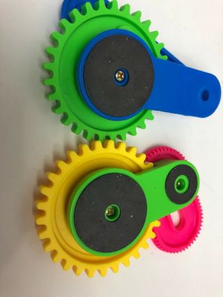 1997 Tomy Gearation Mechanical Magnetic Toy Spinning Gears And Board 5