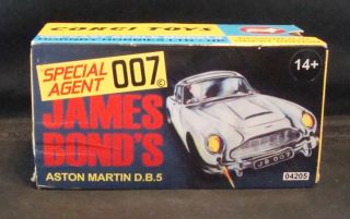 Corgi Toys James Bond 007 " Aston Martin D.  B.  5 " Stock 04205 Complete