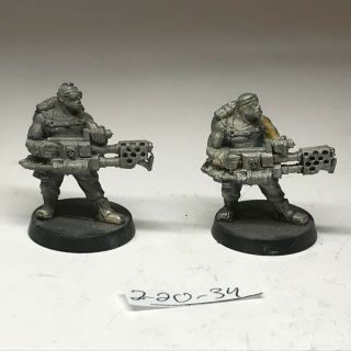 Warhammer 40k - Imperial Guard - Catachan Jungle Fighters - Flamers X 2 - Metal