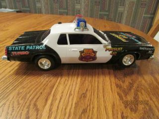 Gravity Toy Co.  Plastic Toy.  Crown Vic.  Police Car Lights And Siren