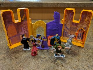 Disney Hunchback Of Notre Dame Cathedral Playset Pvc Figures Complete,