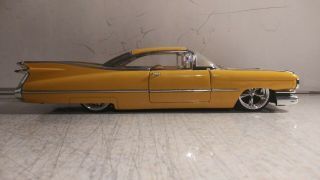 Jada 1/24 Scale 1959 Cadillac Deville Die Cast Car