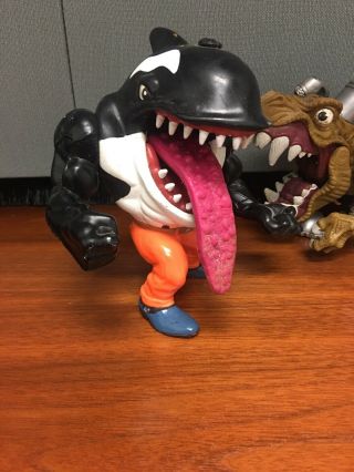 Vintage Street Sharks Action Figure Moby Lick Night Fighter T - Bone (Dino Vision) 2