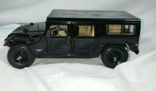 Hummer Station Wagon Diecast Truck Black 1:18 Scale By Maisto