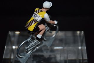 Renault - Petit Cycliste Figurine - Cycling Figure