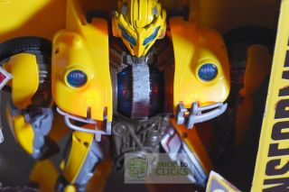 Transformers Bumblebee Movie Power Charge Bumblebee 4