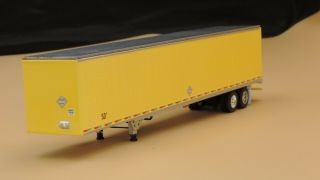 Dcp Yellow Tandem Axle Van Trailer No Box 1/64