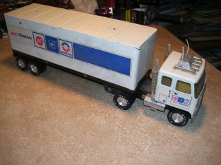 Vintage Nylint GM AC Delco Metal Semi Truck and Trailer 3