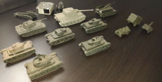 13 Roco / Dbgm Mini - Tanks 5 Panzer Iv / Konigstiger / Panther / Jeep / Trailer