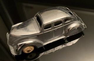 Vintage 1940’s Erie Parker Die - Cast Car Toy Zephyr Sedan 3 1/2 "