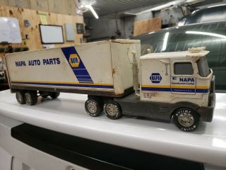 Napa Auto Parts Semi - Truck 