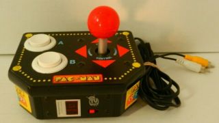 Pac - Man 12 In 1 Jakks Pacific (namco,  Plug N Play Tv Game) -