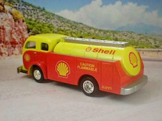 Fuelie 1953 53 White 3000 Shell Fuel Tanker 1/64 Scale Limited Edition S