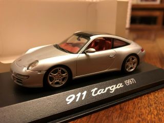 1/43 Minichamps Porsche 911 Targa (997) - Silver