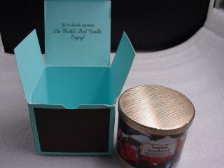 Boxed White Barn Bath & Body Frosted Cranberry Candle 3 Wick 14.  5oz