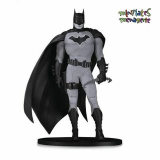 Batman Black And White 3.  75 " Pvc Mini Figure Series 2 John Romita Jr.  Sculpt