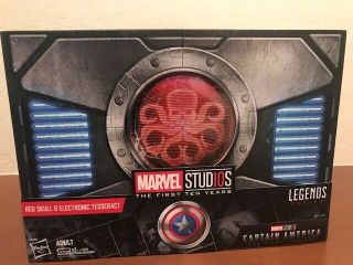 Sdcc Exclusive Marvels Captain America Legend Series Red Skull & Tesseract