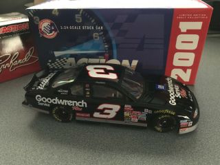 2001 Action 1/24 Dale Earnhardt 3 Gm Goodwrench Service Plus Monte Carlo