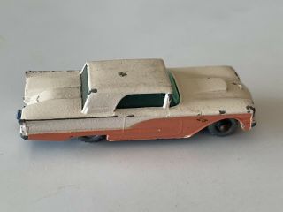 1964 Lesney Matchbox No.  75 Ford Thunderbird Two - Tone Diecast
