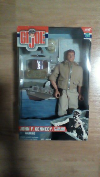 Gi Joe Hasbro John F.  Kennedy Pt 109 Boat Commander