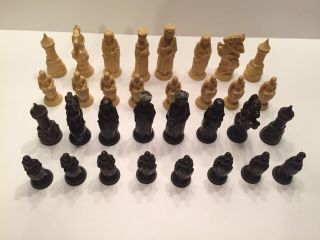Anri Vintage Plastic Chess Set Rennaisance Figurese
