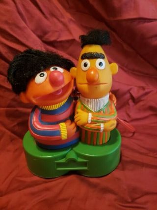 Vintage 1976 Sesame Street Muppets Radio,  Bert & Ernie