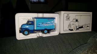 - Atlas Van Lines Hydroplane 1953 Ford C600 Delivery Truck - First Gear
