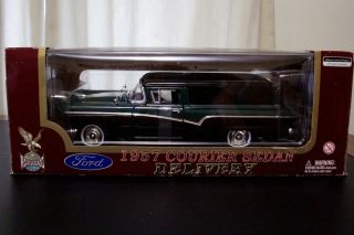 Yat Ming 1/18 Scale 1957 Ford Courier Sedan Delivery