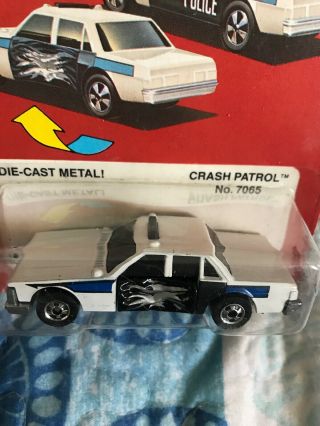 Vintage 1983 Hot Wheels Crack - ups Crash Patrol White.  Rare 2