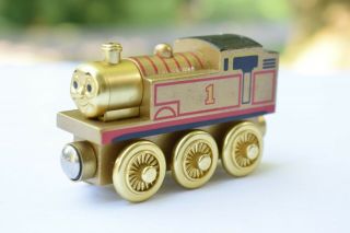 Thomas The Train Limited Edition Gold Train Engine " 60 Year Edition " Thomas