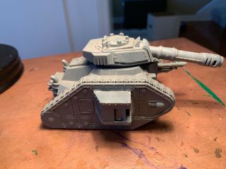 Astra Militarum Leman Russ Tank Warhammer 40K Vanquisher W/Lascannon Hull 5