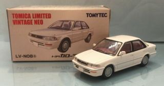 Tomytec Tomica Limited Vintage Neo Toyota Corolla 1500se Limited (white) Lvn08a