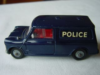 CORGI 448 BMC AUSTIN MINI POLICE VAN - 1964 - COND (see my items) 5