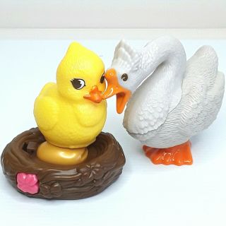 Mcdonalds Golden Goose Figure Toy Doll Figurine Shrek Puss In Boots