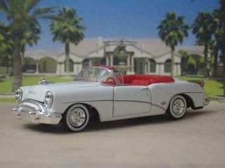 1953 - 1954 Buick Roadmaster Skylark Convertible 1/64 Scale Limited Edition Y