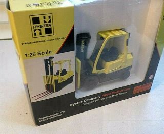 Hyster 50 Fortis Forklift Truck By Norscot 1:25 