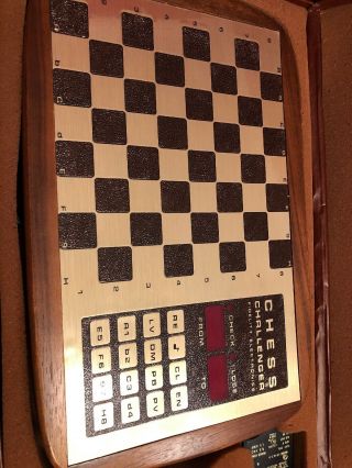 Vintage Chess Challenger 10 - 1978 Model electronic board game 6