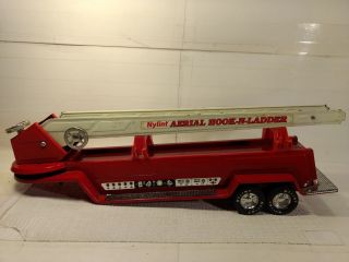 Vintage Nylint Pressed Steel Aerial Hook - N - Ladder Fire Truck Trailer Toy T2425
