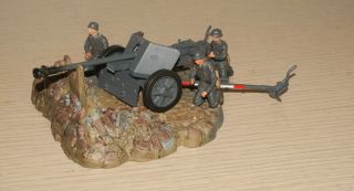 21st Century 1/32 Ww2 German Pak 40 At Gun With Crew And Emplacement 32x