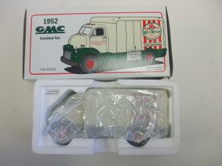 First Gear 1/34 Red Rose Ice Cream 1952 Gmc Insulated Van 19 - 1301