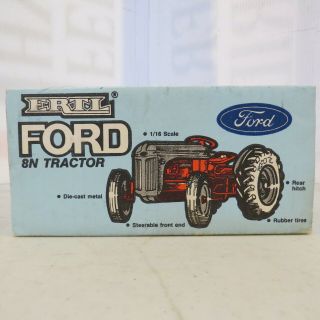 Ertl Ford 8N Tractor FD057 4