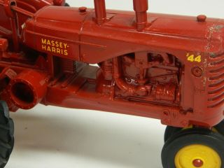 ERTL 1/16 Scale MASSEY HARRIS E44 Farm Tractor - Red w Yellow Wheels Cond// 6