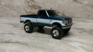1/64 Custom Green/white 93 Ford F150 Truck Lifted Off Road Wheels And Tires