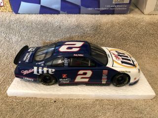 1999 Action Rusty Wallace 2 Miller Lite Ford Taurus 1:24 C/w Car - 1/15000