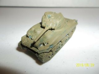 Flames Of War WWII US M4 Sherman Tank X6 Cast Resin/Metal R8 3