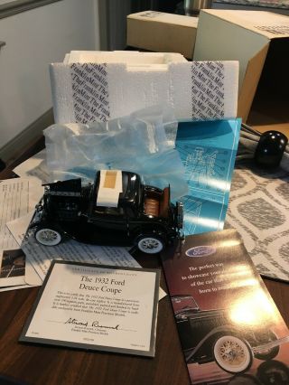 Franklin 1/24 Scale B11tq11 - 1932 Ford Deuce Coupe - Black All Paperwork