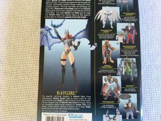 “Batgirl” Legends of the Dark Knight action figure 1998. 2